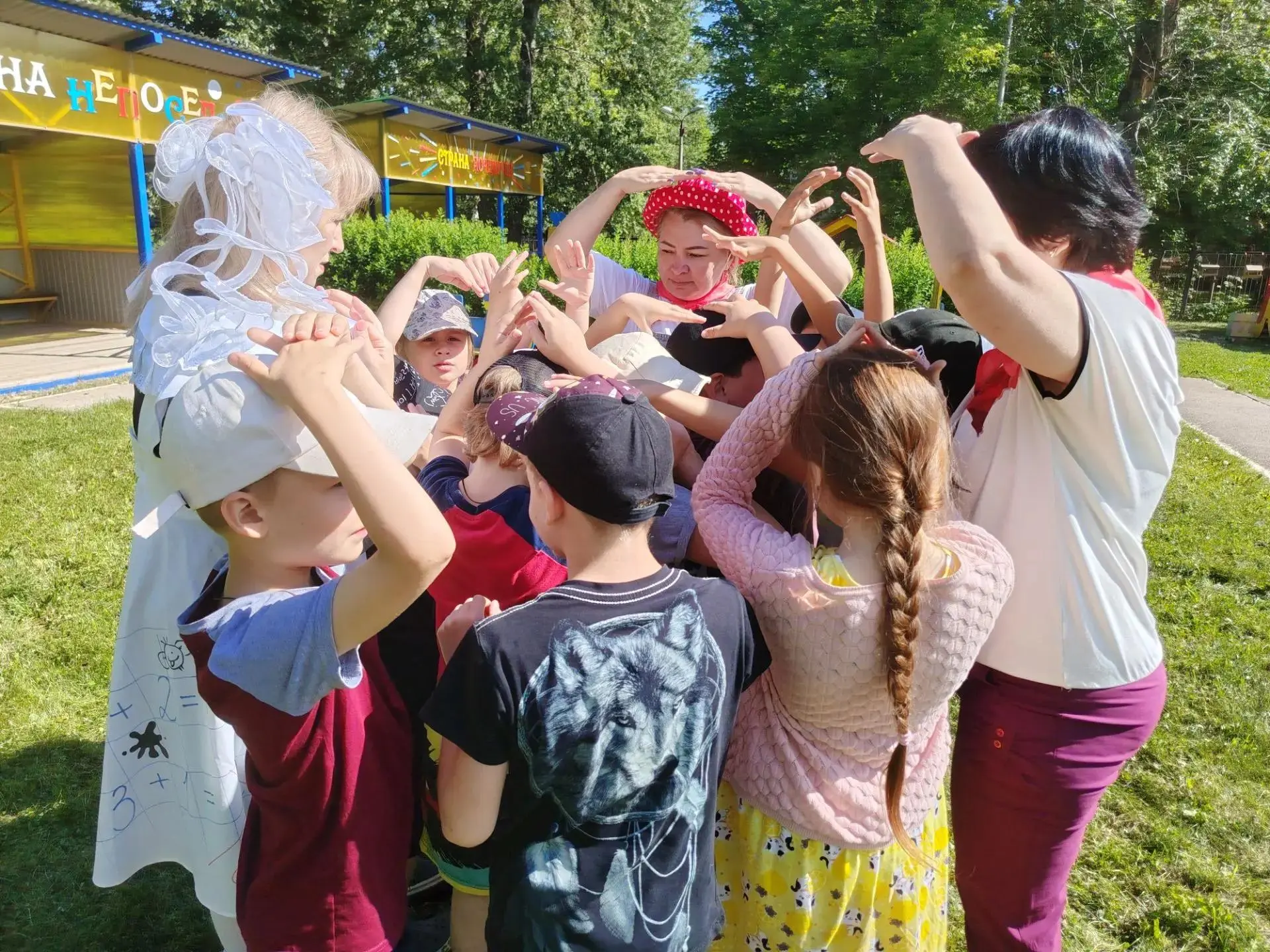 Весело и задорно прошел День открытых дверей в лагере дневного пребывания детей "Меридиан" для детей