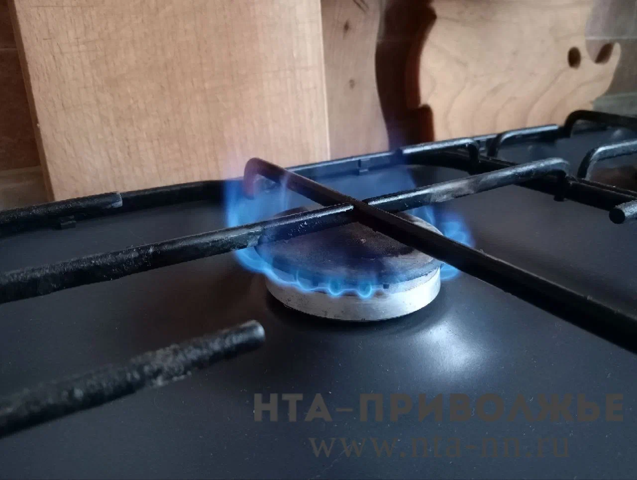 Семья с пятью детьми отравилась угарным газом в Саратовской области.
