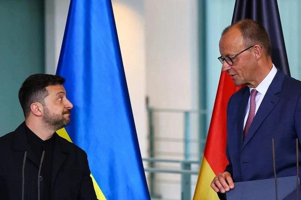 Канцлер Германии Мерц:
"Такая страна, как Украина, находящаяся в состоянии войны, не может стать чле