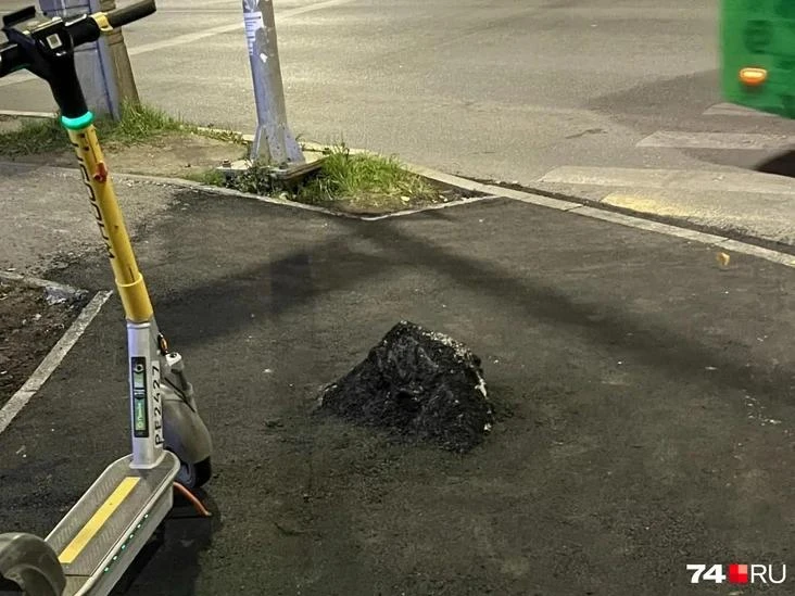 🧱В Челябинске асфальт положили прямо на торчащий булыжник!