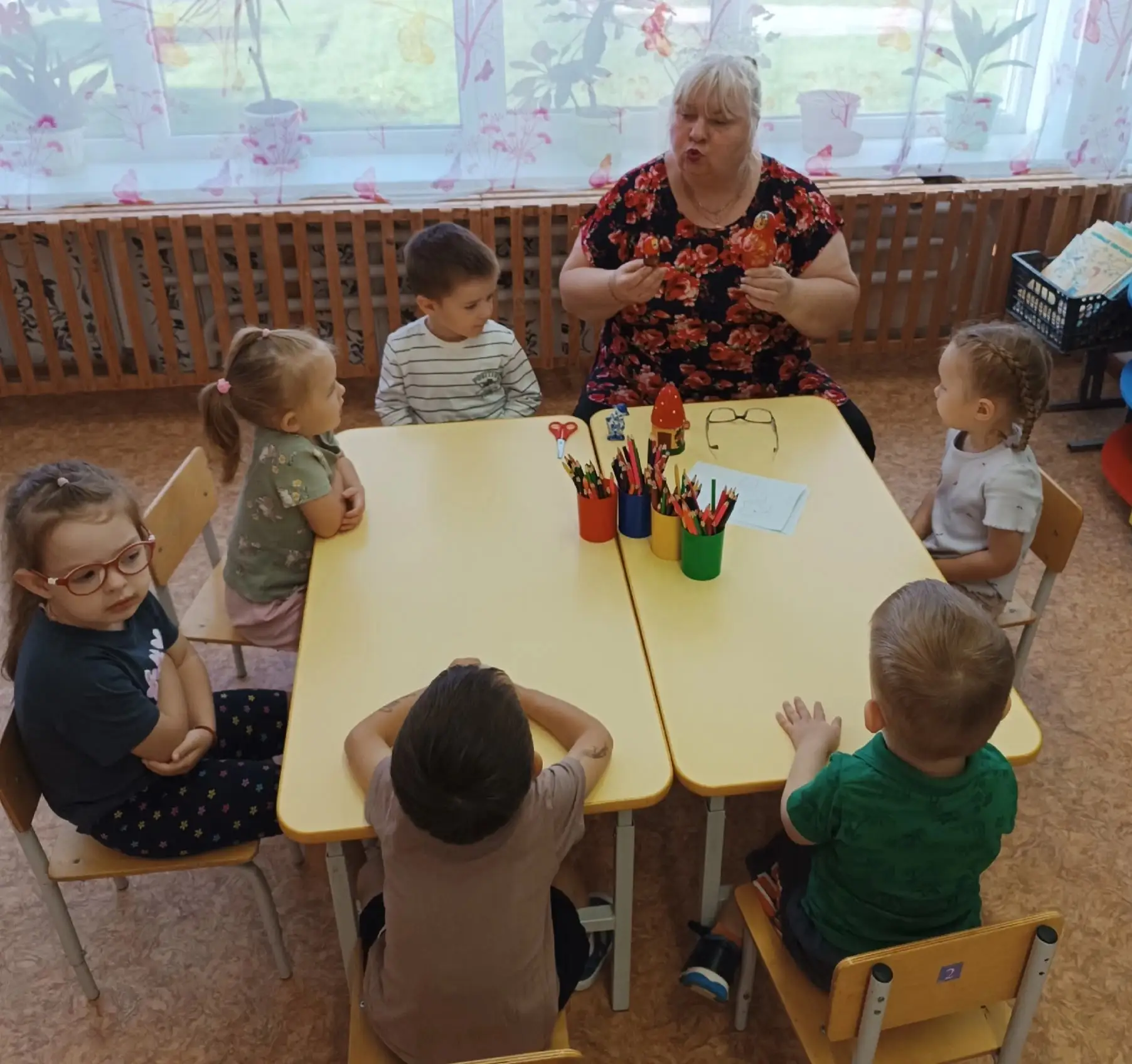 "Петушок — золотой гребешок"