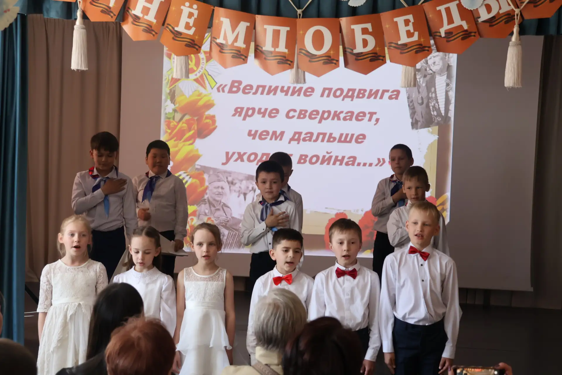 7 мая в стенах нашей гимназии царила особенная атмосфера — трогательная, светлая и немного торжестве