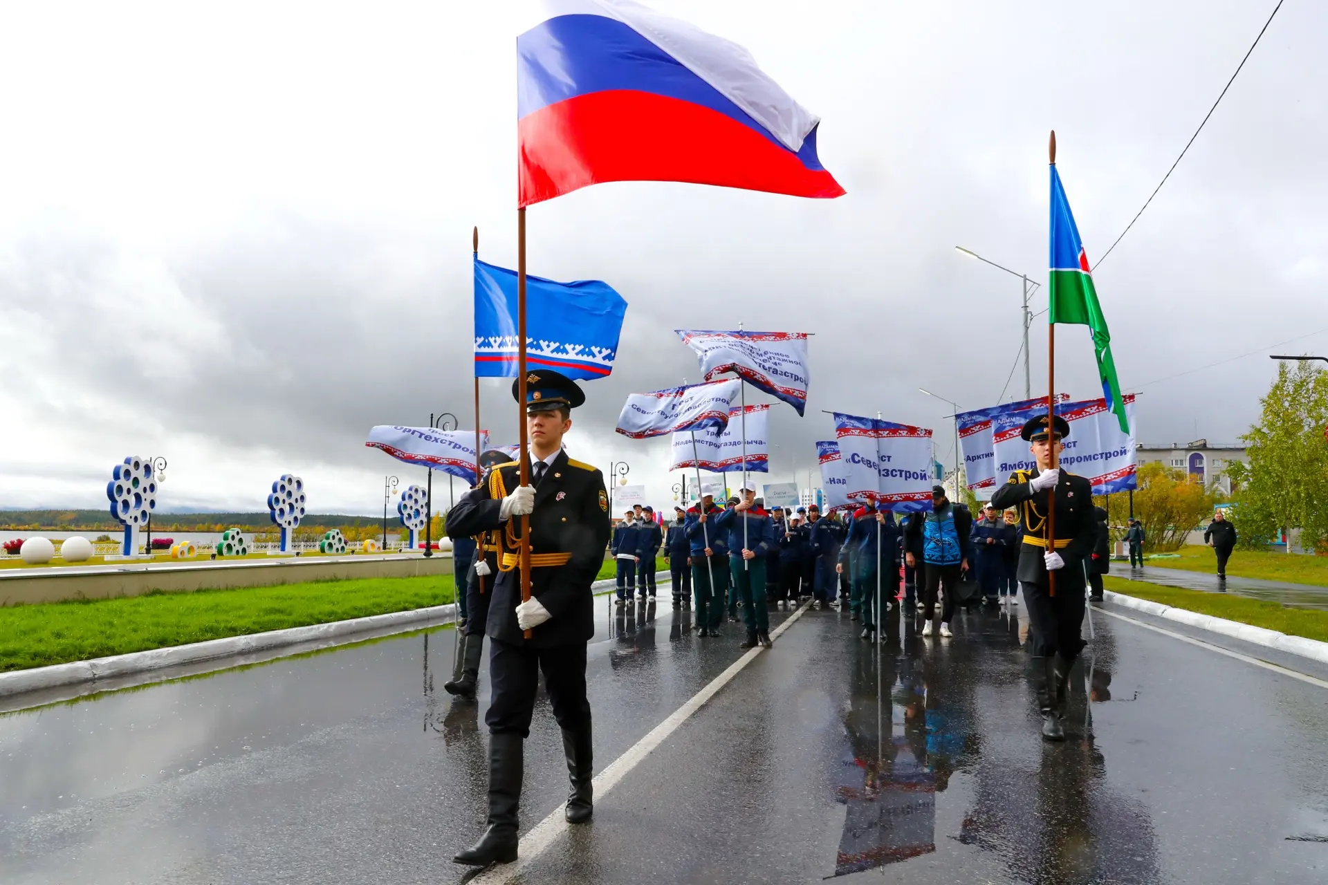 Праздничный день в разгаре. Друзья, вижу, что дождь нам не портит настроение - мы всегд...