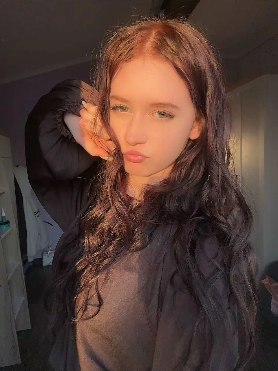 17 лет! 🤩 

17 лет моему солнышку 😊 
Как хорошо, что уже 17 😄🤭  

Столько всего пройдено в роли 