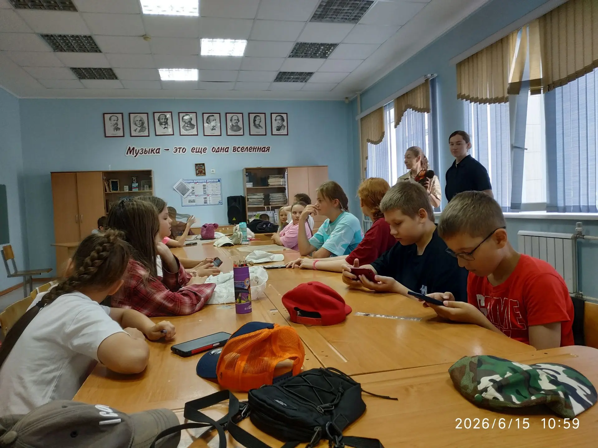 15 июня 2026 года в лагере дневного пребывания «Солнечный городок» МАОУ Гимназия № 42» куратор Школь
