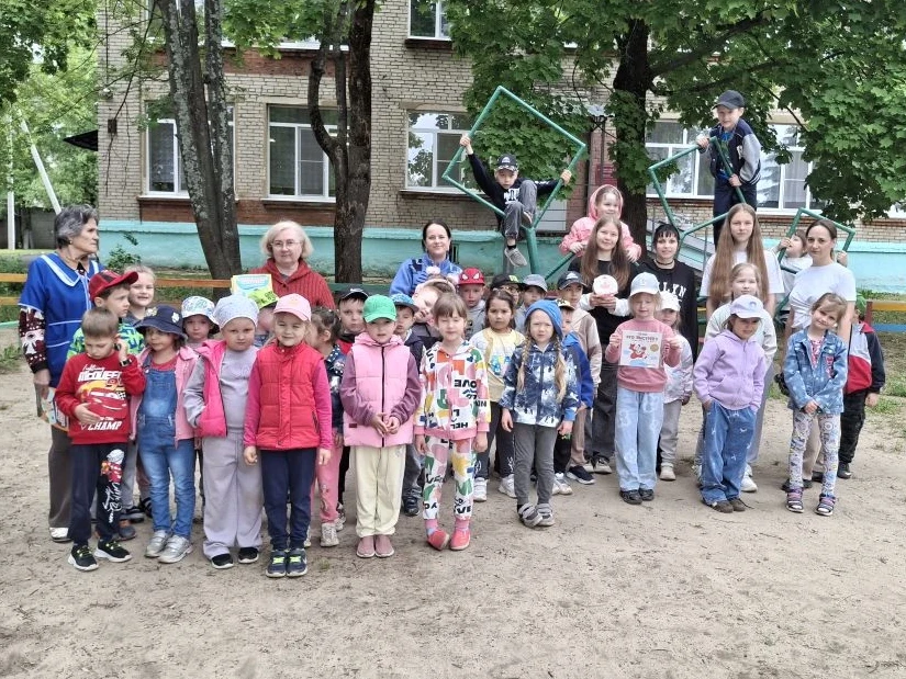 В гости к воспитанникам детского сада приходили студенты Петушинского промышленно-гуман...