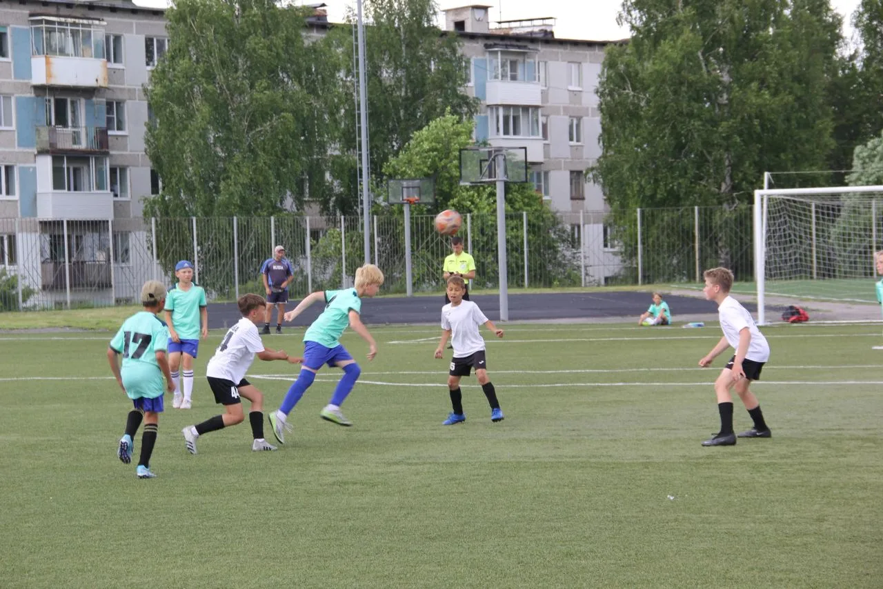 ⚽️ 18 июня команда «Юпитер» (Александровск) провела очередные матчи Первенства края по футболу в гос