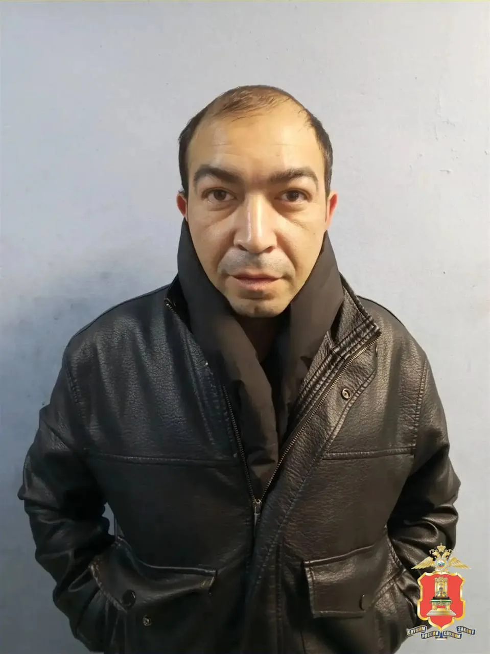 ⚡️В Твери задержали 35-летнего цыгана, который вынес из квартиры тверичанина 500 тысяч ...