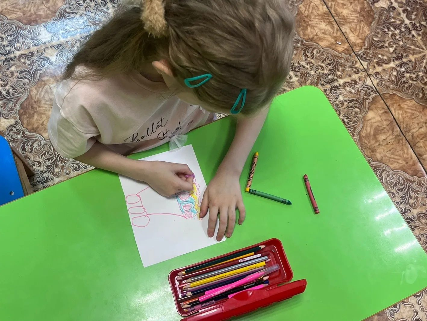 Детишки нашей подготовительной группы творят чудеса! 🎨✨