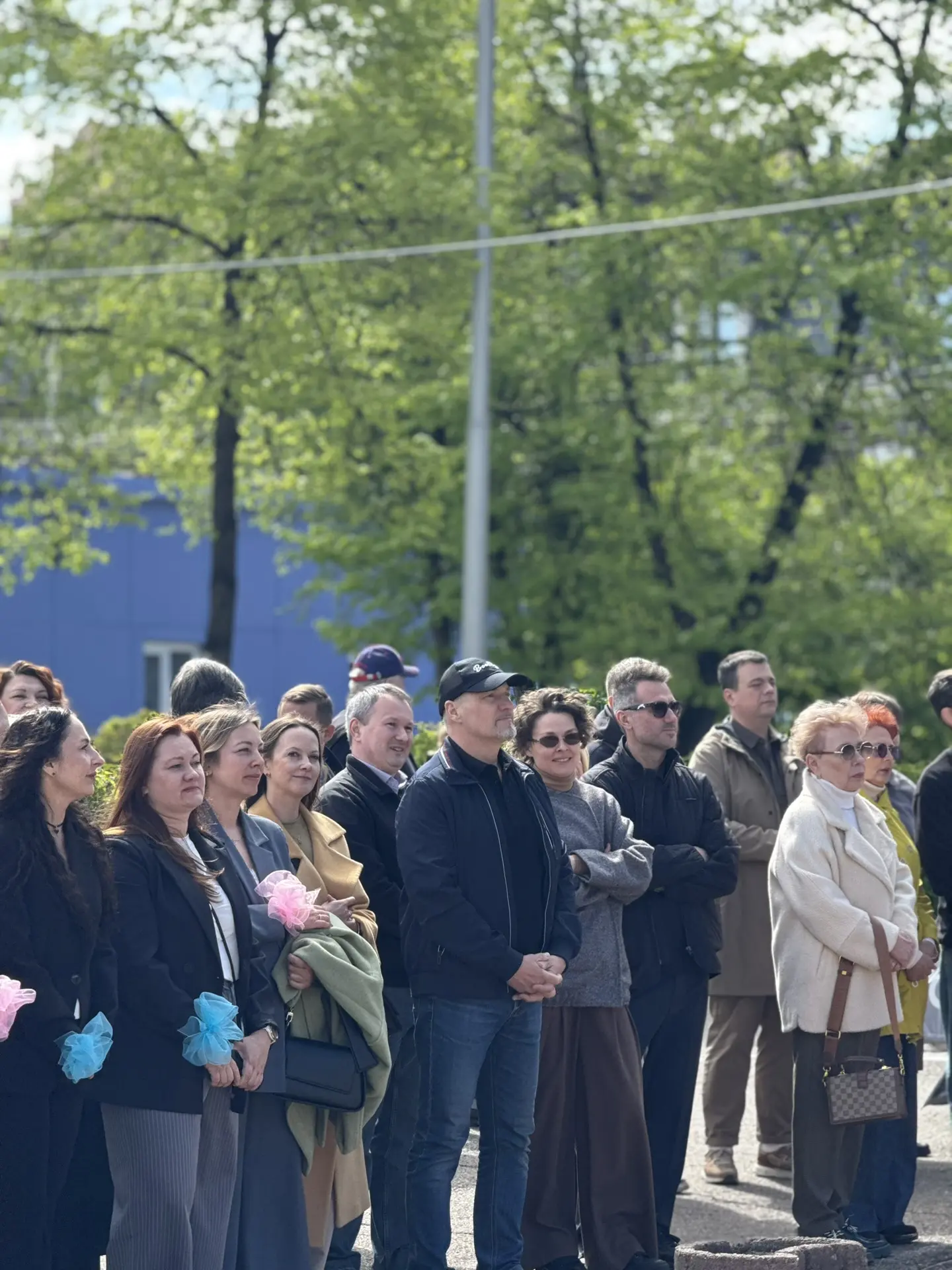 Последний звонок у ребят из 11 классов 🔔  Сегодня мы проводили новое поколение талантливых, амбициоз
