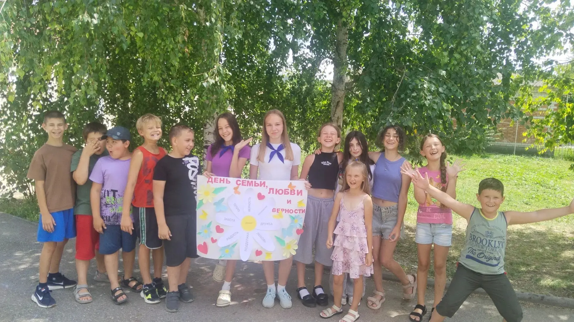 ЗОЖ, вода и семейное тепло — наш день на все 100! 💪🏊‍♂️❤️
Как же насыщенно прошёл этот день! Мы ус