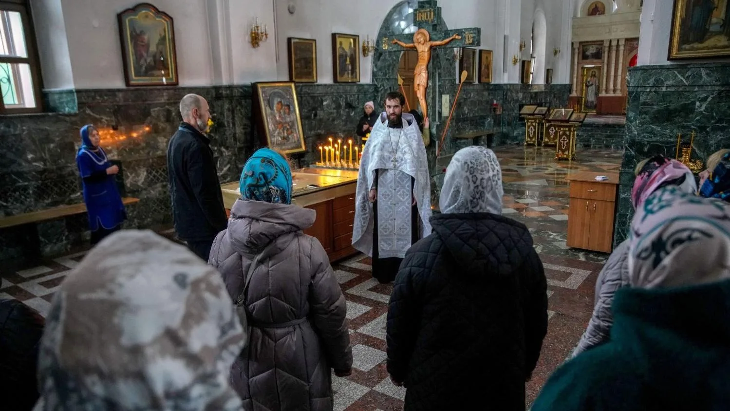 В кафедральном соборе Йошкар-Олы отслужили панихиду по погибшим бойцам