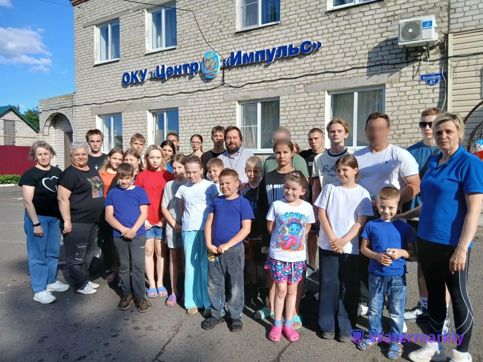 Воспитанников Щигровского центра «Импульс» посетил отец Вячеслав — настоятель Введенского храма посе