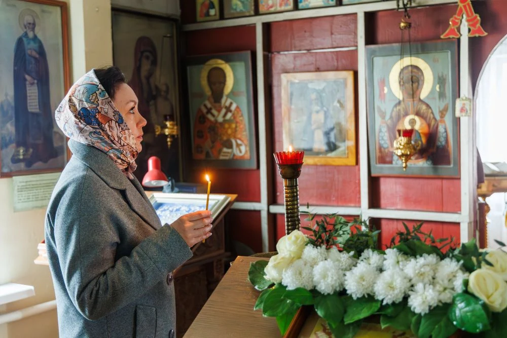 ⛪️ От истоков до величия: студенты СахГУ прикоснулись к православной истории Сахалина   Прошедшие вы