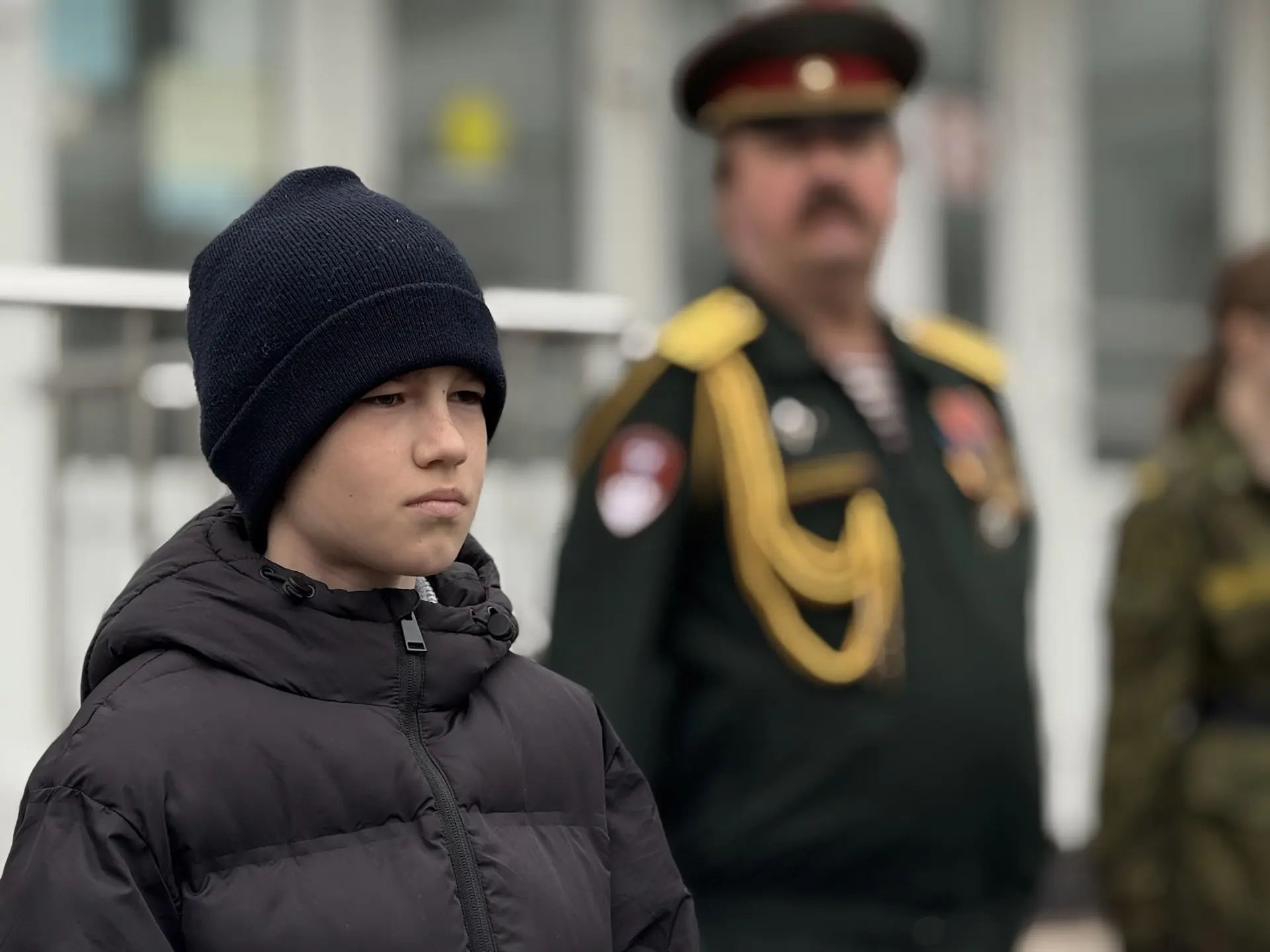 🇷🇺Церемония поднятия флага   Право поднять Государственный флаг Российской Федерации на этой неделе 
