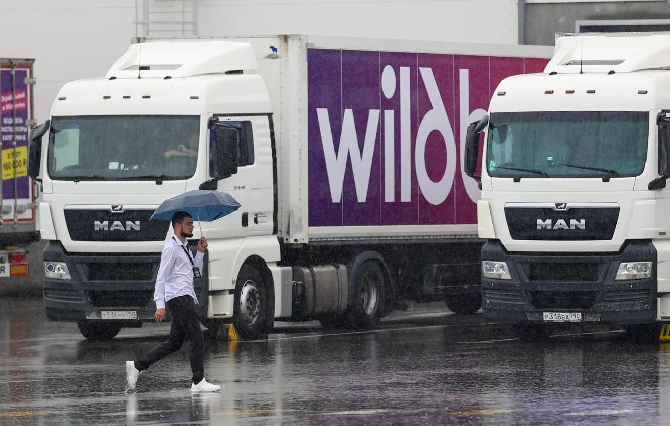 Украинский дрон пытался атаковать логистический центр Wildberries в Екатеринбурге. Об э...