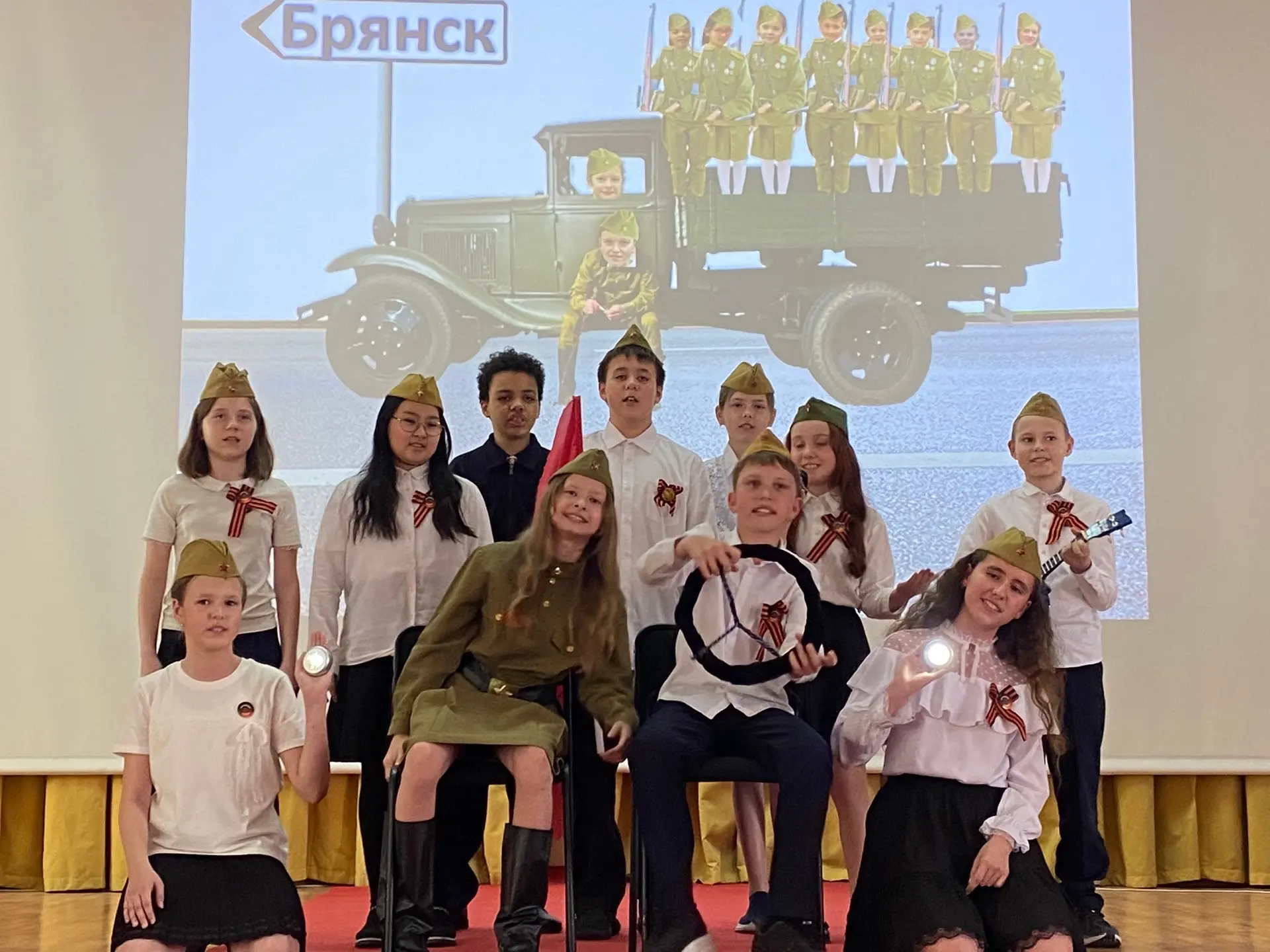 🌟Победный май!  В преддверии 9 мая ученики 1-11 классов подготовили праздничный концерт «Победный ма