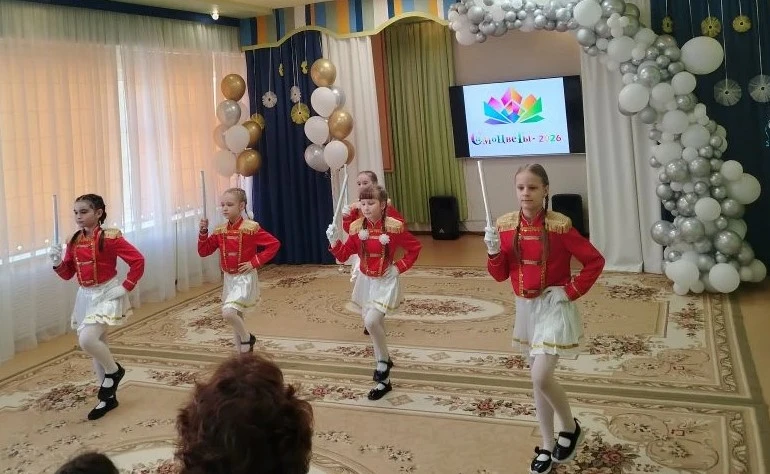 «Самоцветы-2026» 25 мая 2026 года в нашей школе состоялась торжественная церемония награждения «Само