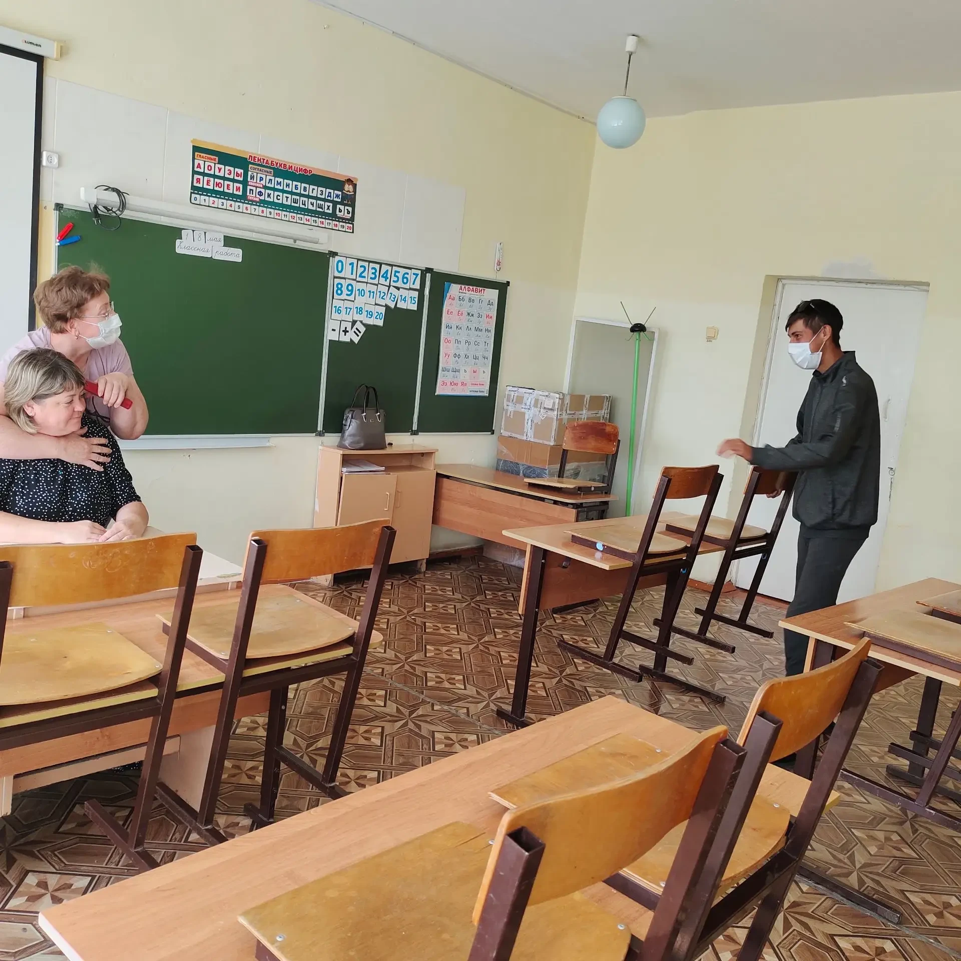 18 августа 2026 года в МОУ Калиновская сш  прошли всероссийские антитеррористические уч...