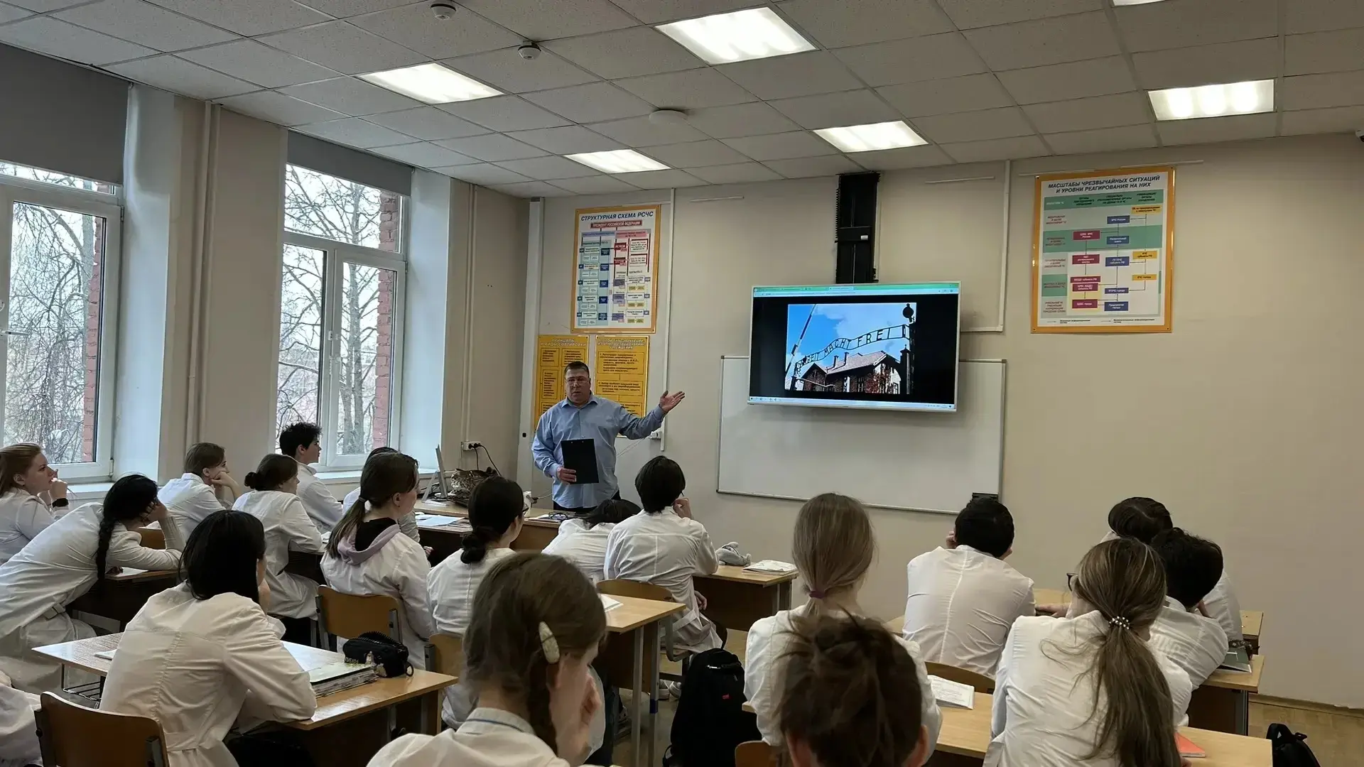 Урок мужества в МК № 7: память, которая объединяет  10 апреля в колледже прошёл особенный урок мужес