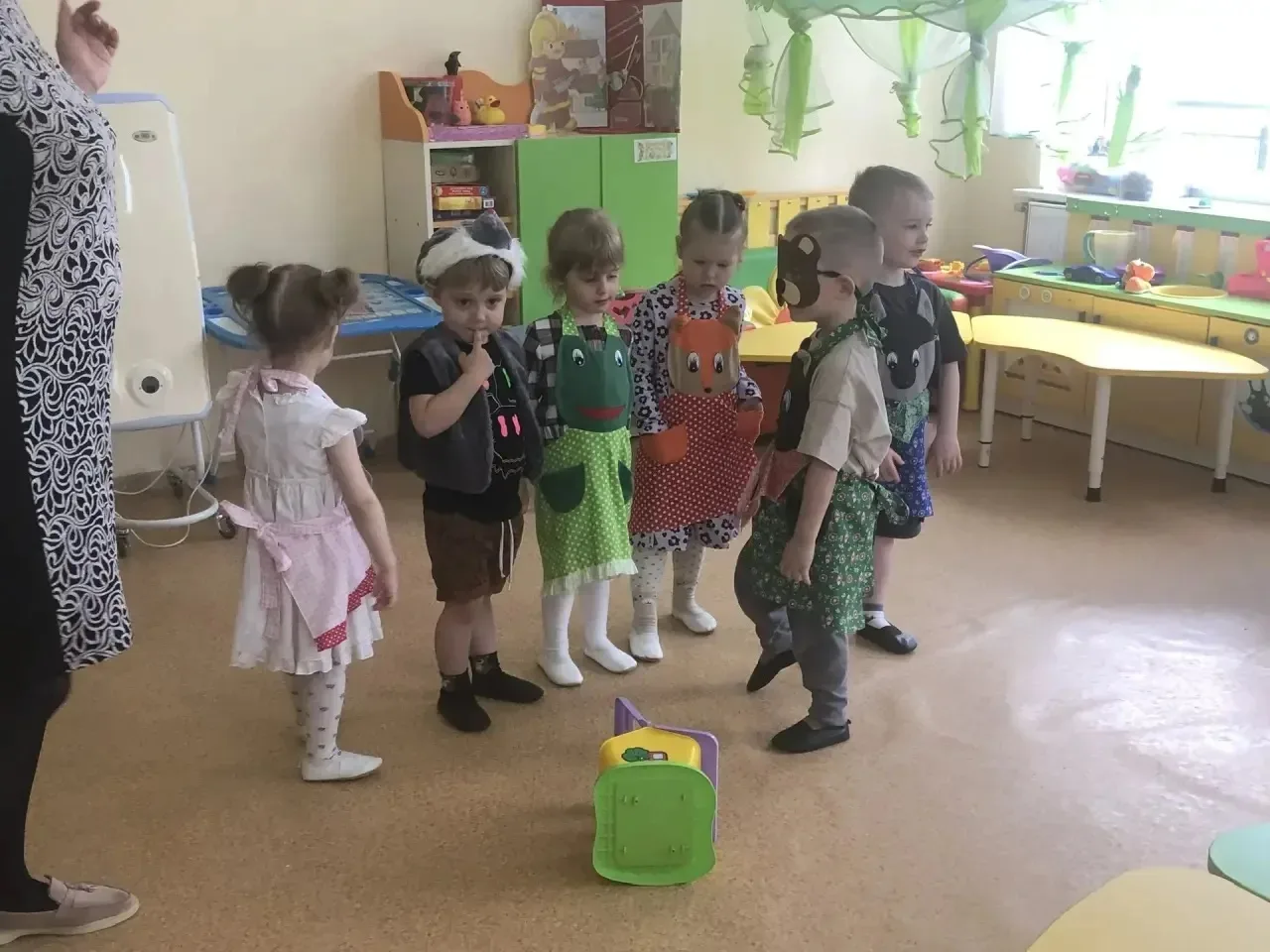 В МАДОУ "Детский сад N 6 "Светлячок" успешно завершилась тематическая Театральная неделя, приуроченн