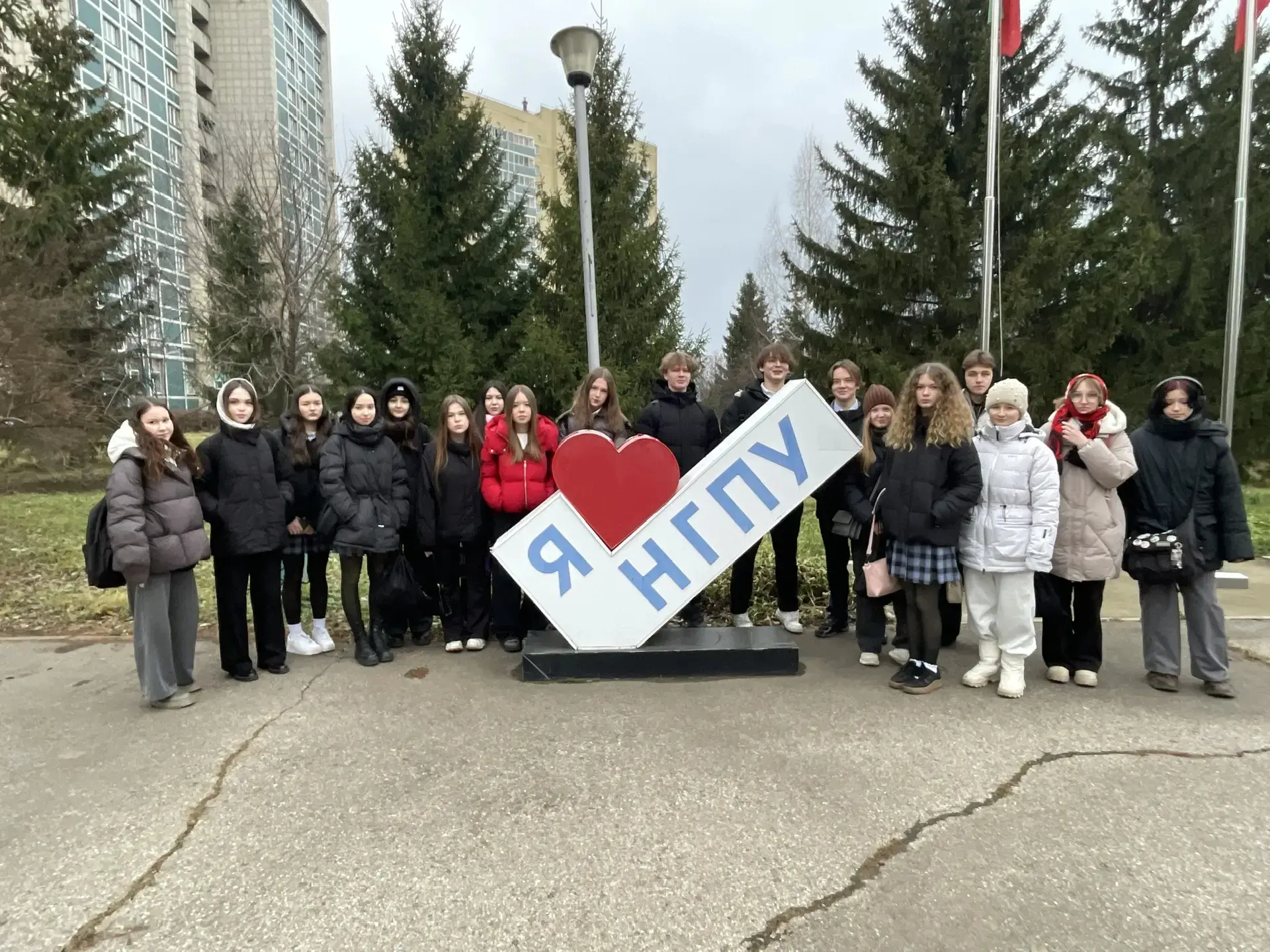 Школьники познакомились с профессией педагога на Дне открытых дверей НГПУ  Сегодня учащиеся девятых 