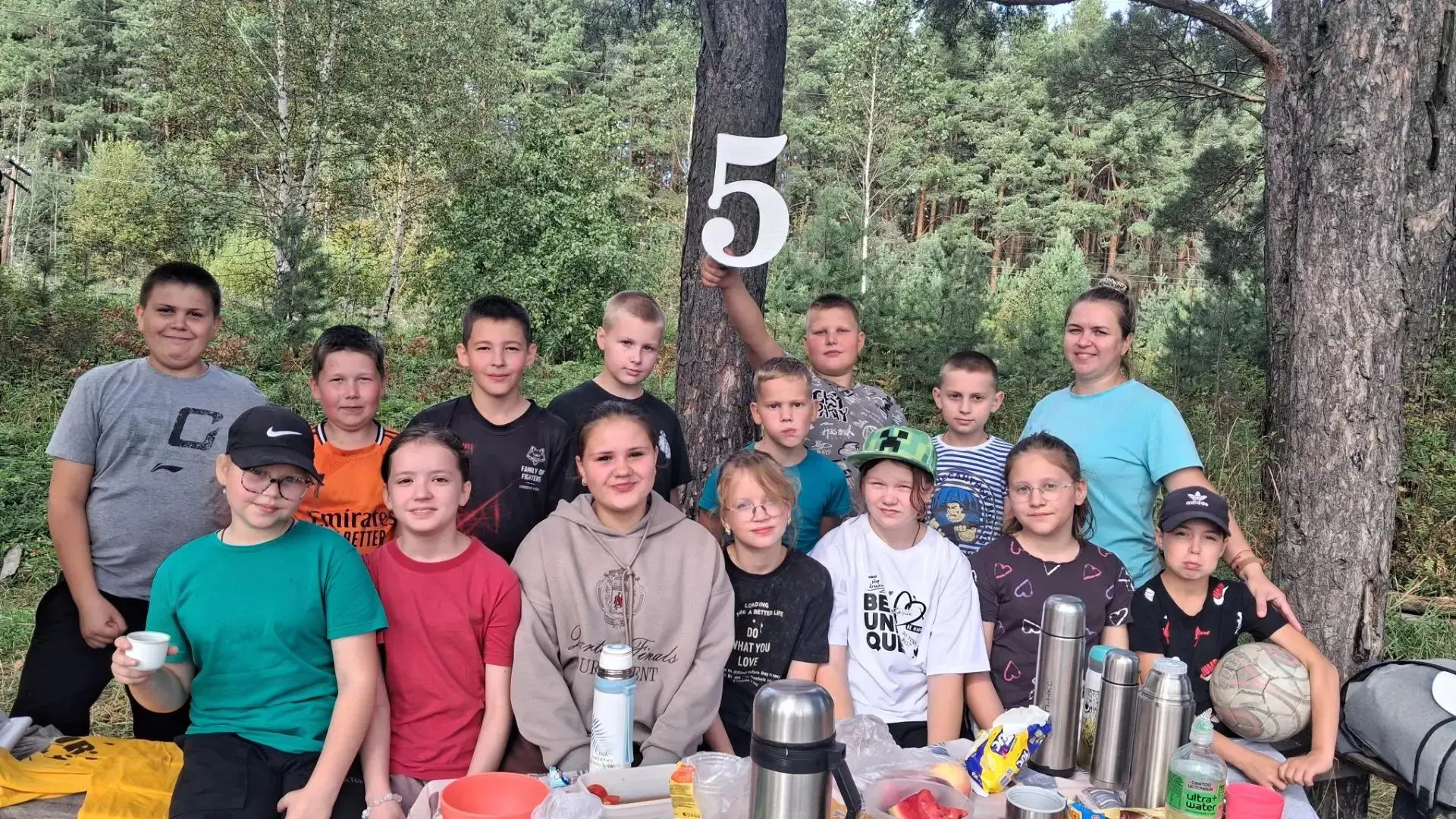 💥В рамках внеклассного мероприятия учащиеся 5 «А» класса провели день на природе под д...