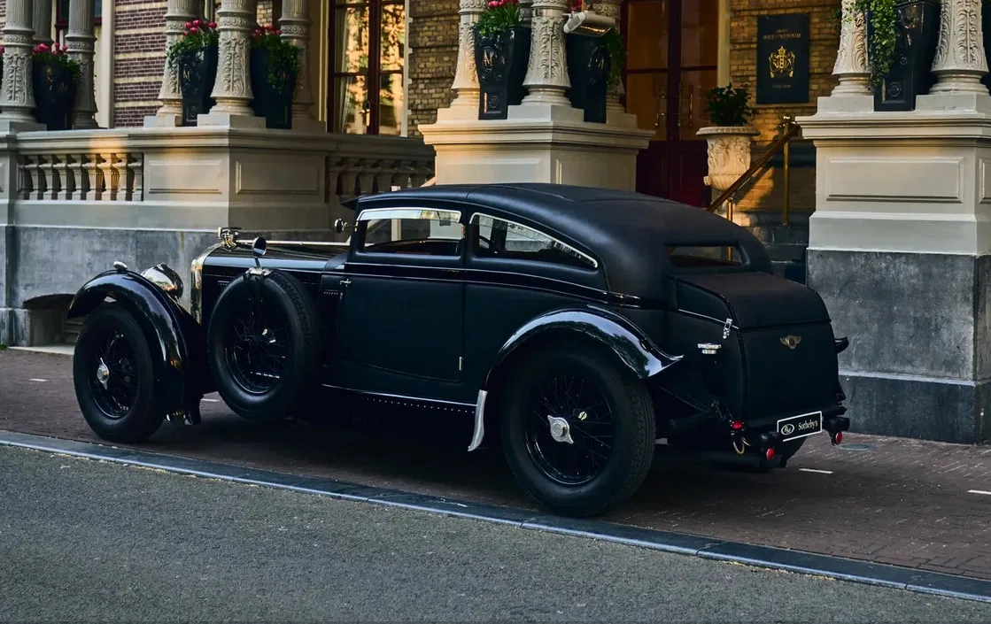 Реплику легендарного Bentley оценили $600 000   Реплику культового купе 1930 года построили в 2018-м