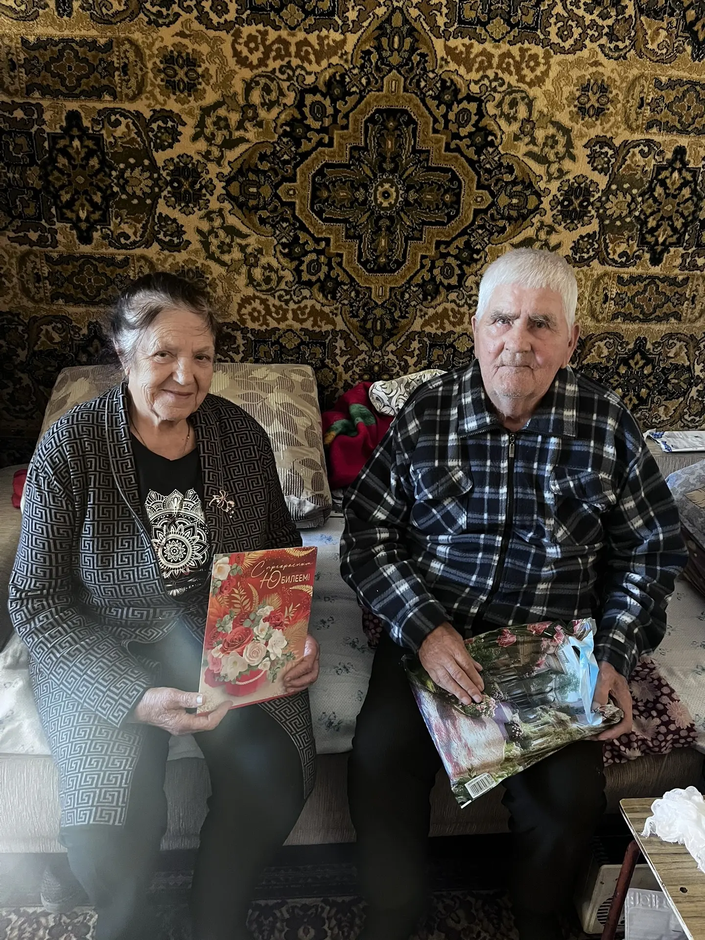 🎉1 сентября свой 90-летний юбилей отметил житель нашего поселка Иван Алексеевич Соловьев!