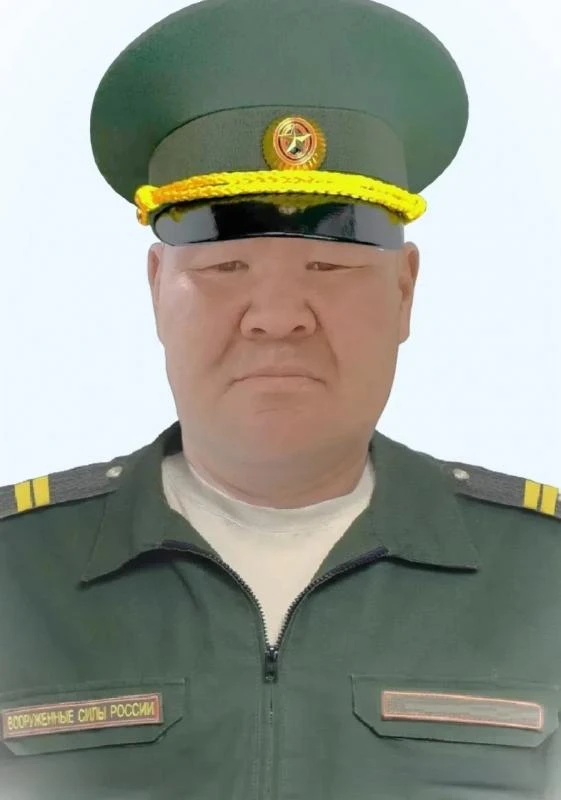 🕊️ Монтажник из Забайкальского края Доржи Дабаев погиб на СВО  Он родился 24 октября 1989 года, посл