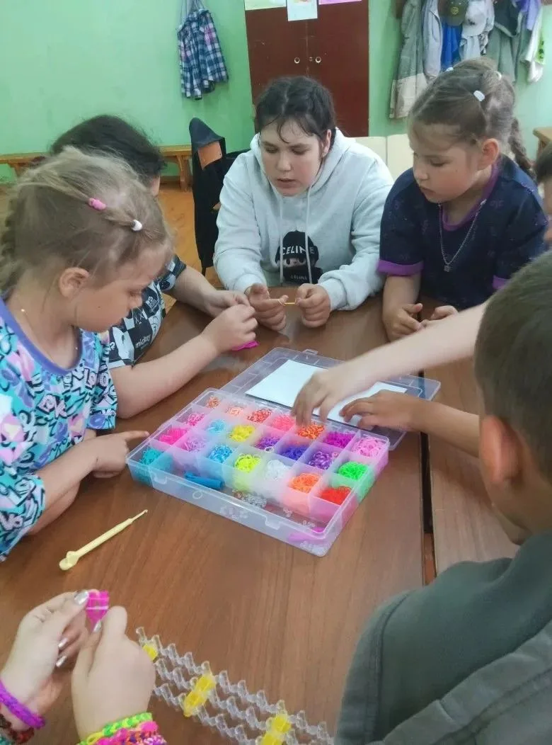 **🧶 Маленькие ручки — большие таланты!**