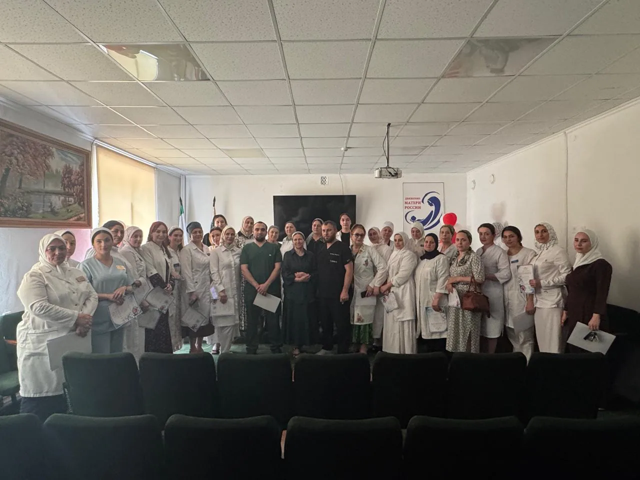 В ГБУЗ «МЦРБ»отметили День медицинской сестры! 🏥💐