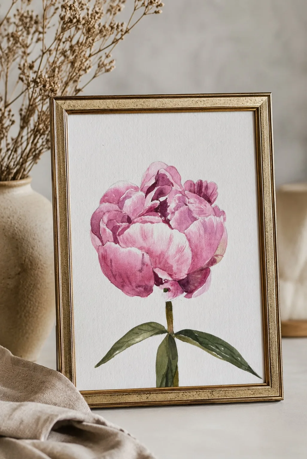 Кажется, будто пион распускается не в саду, а прямо на бумаге. 🌸
Акварель не любит спешку. Она учит