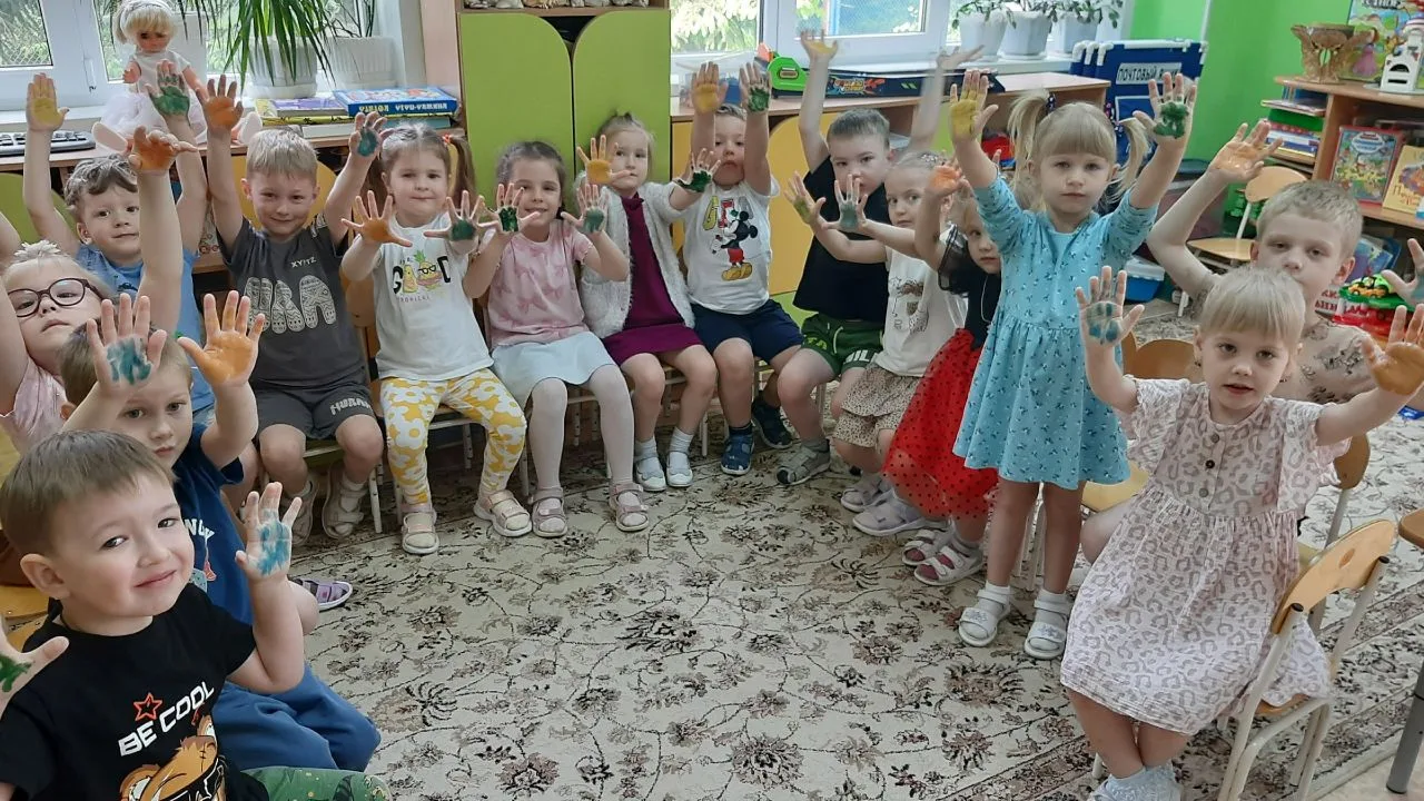 🖐4 июня — День детских ладошек! 🖐
