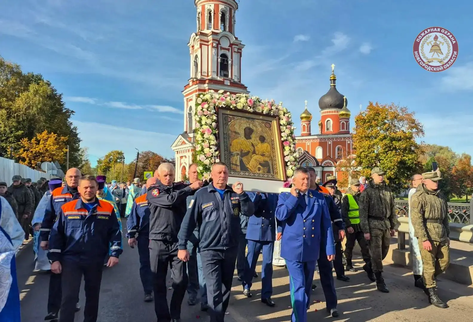 ✅ В Старой Руссе прошёл Крестный ход в честь праздника Старорусской иконы Божией Матери...