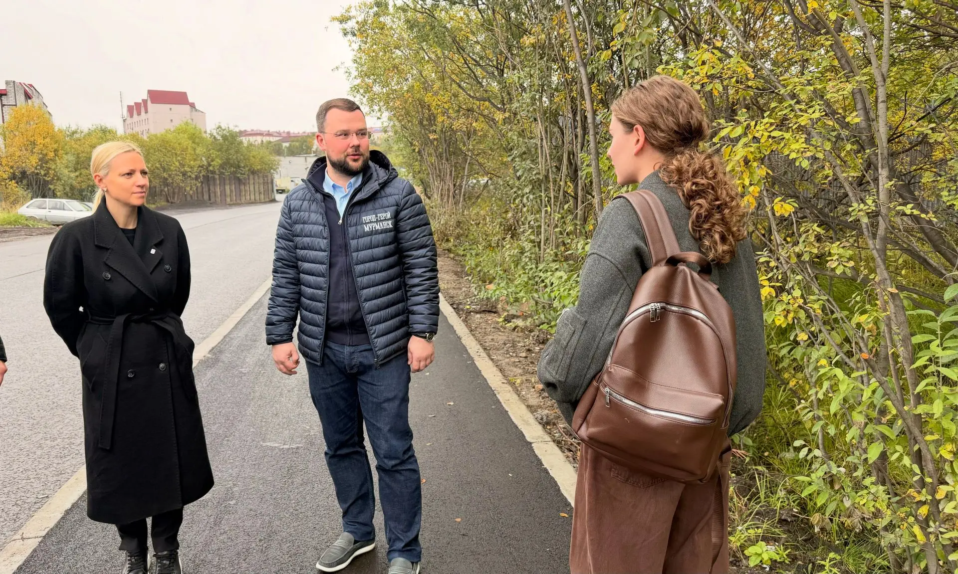 Юлия Полиэктова, глава Мурманска Иван Лебедев и руководитель Народного фронта Максим Са...