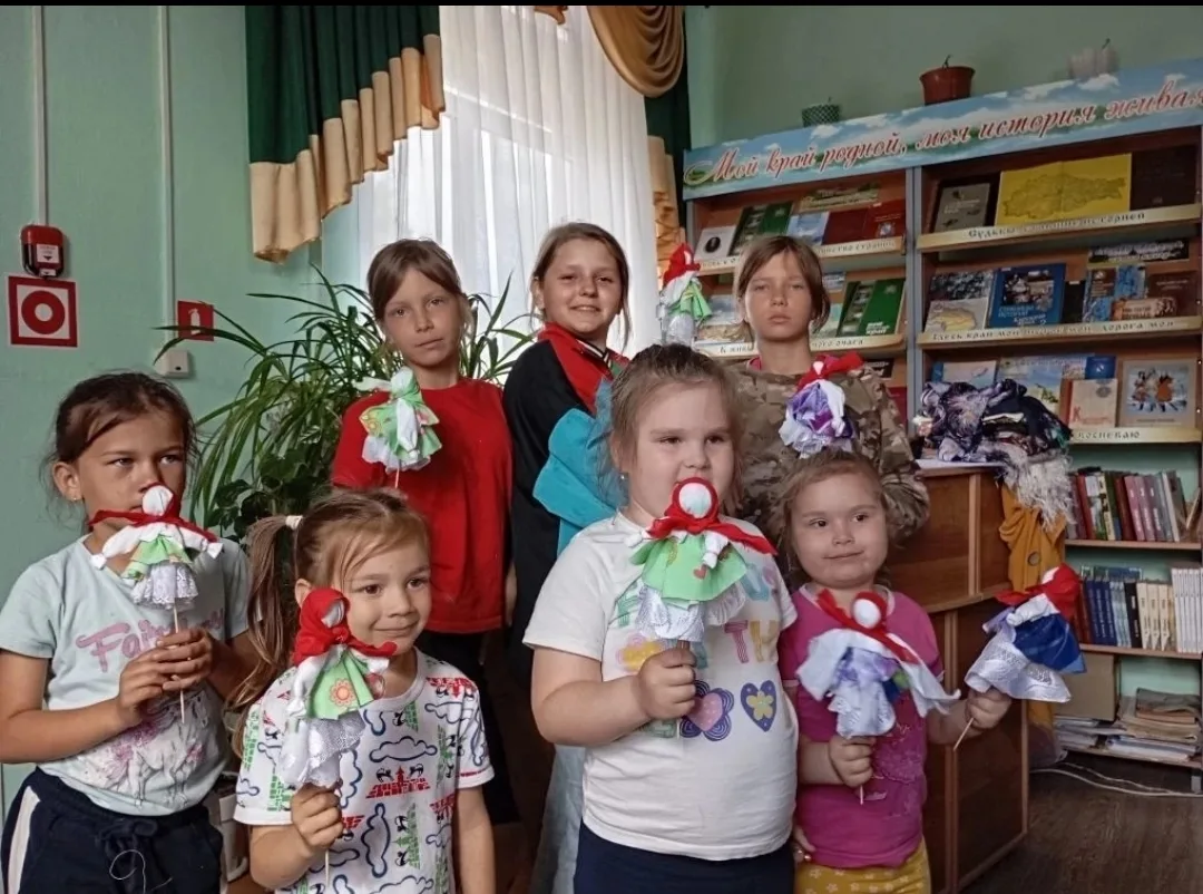 ☀️🔥Мастер - класс по изготовлению куклы Хороводницы в Коммунарском СДК🔥☀️
 🌸Народная кукла Хорово