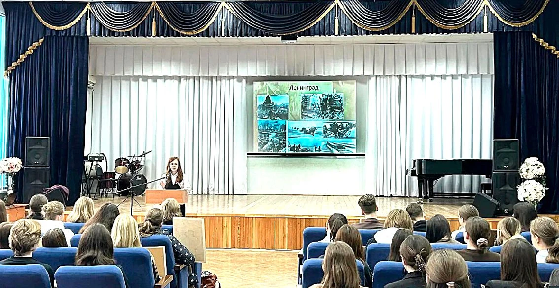 УРОК МУЖЕСТВА ПРОШЕЛ В НОВОРОССИЙСКОМ МУЗЫКАЛЬНОМ КОЛЛЕДЖЕ   В преддверии празднования Дня Победы в 