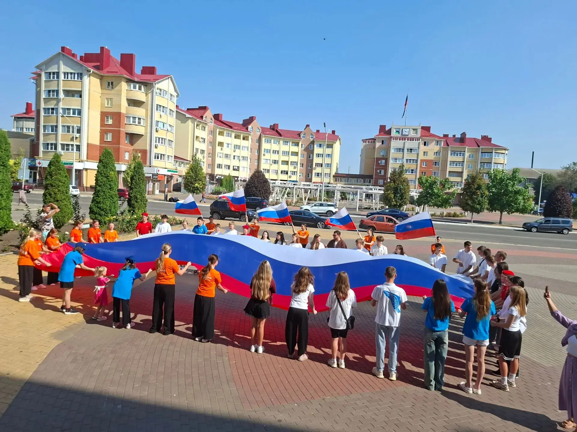 Ежегодно 22 августа в нашей стране отмечается День Государственного флага Российской Фе...