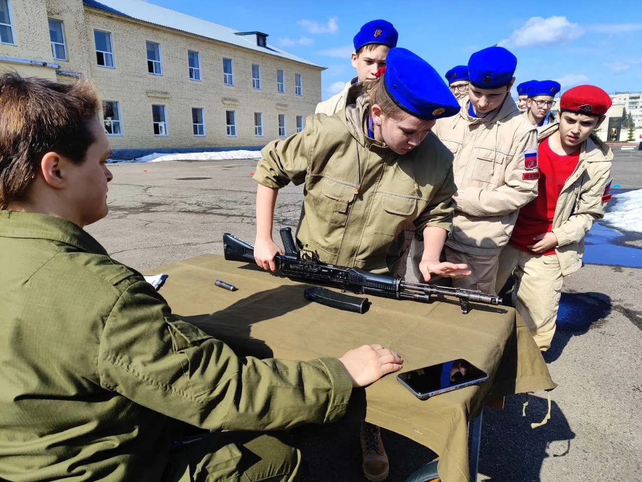 ➡ ЗАРНИЦА 2.0  ️🇷🇺 Совсем недавно прошел муниципальный этап военно-патриотической игры "Зарница 2.0"