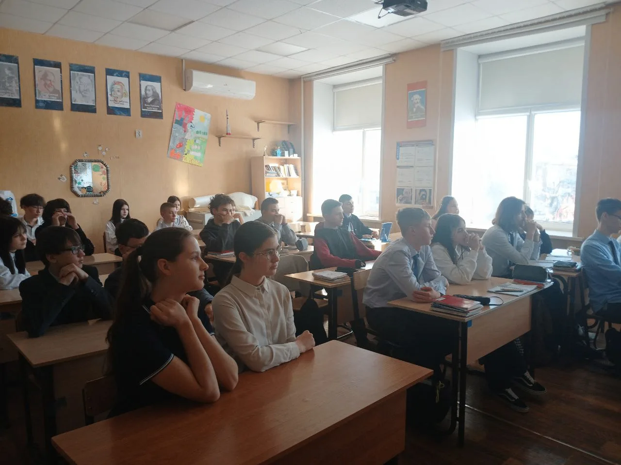 🎓25 января — День студента! А у нас — встреча с выпускницей! Скоро День российского студенчества! А 