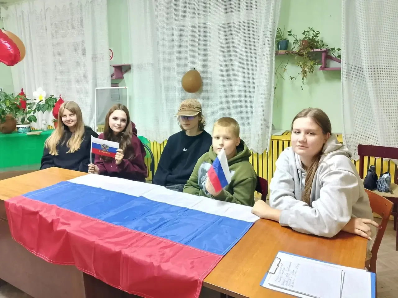 22 августа в Николаевском СК прошел инфармационный час приуроченный ко Дню Российского ...