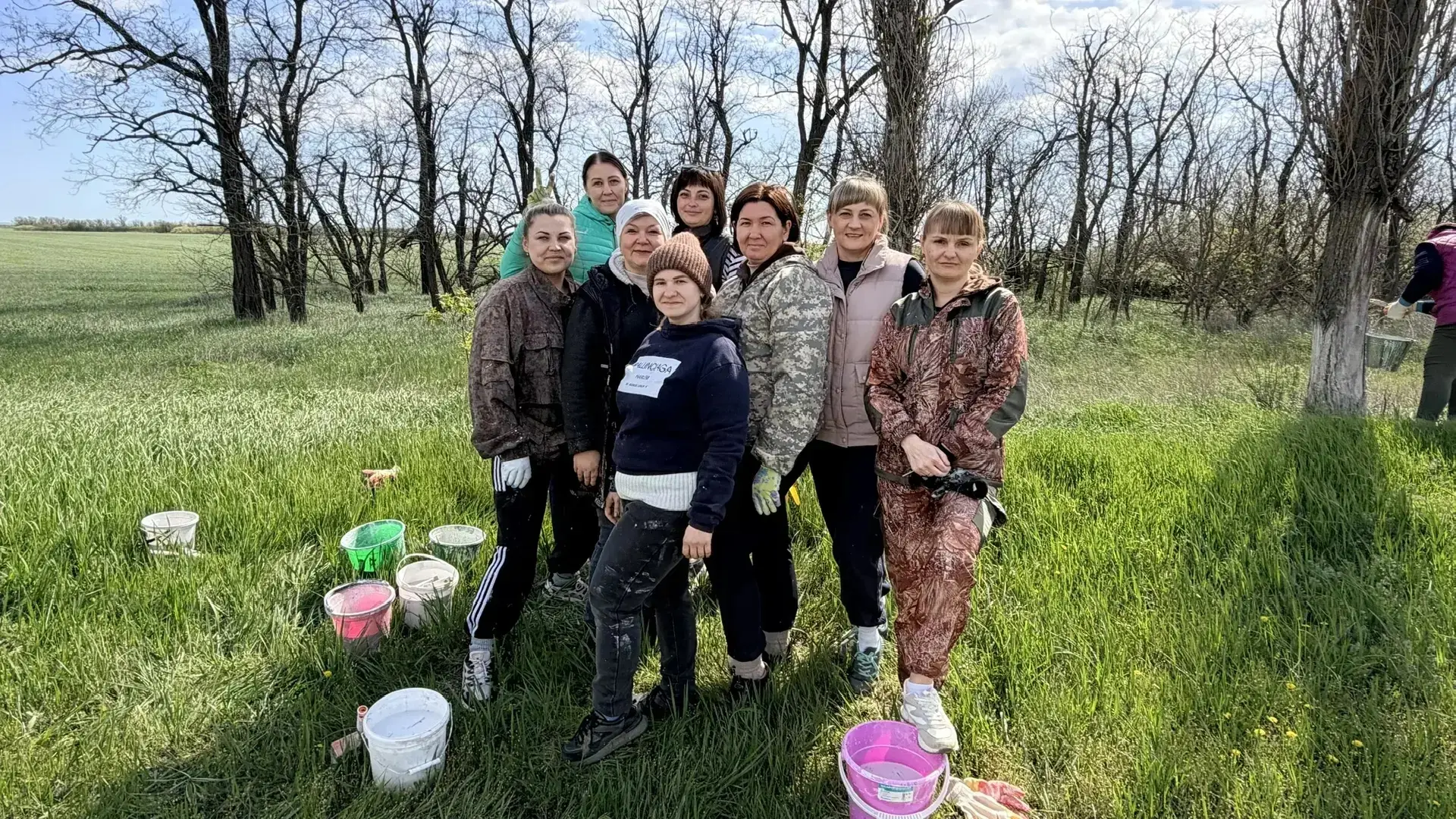 🌱На территории Милютинского сельского поселения продолжаются работы по наведению порядка.