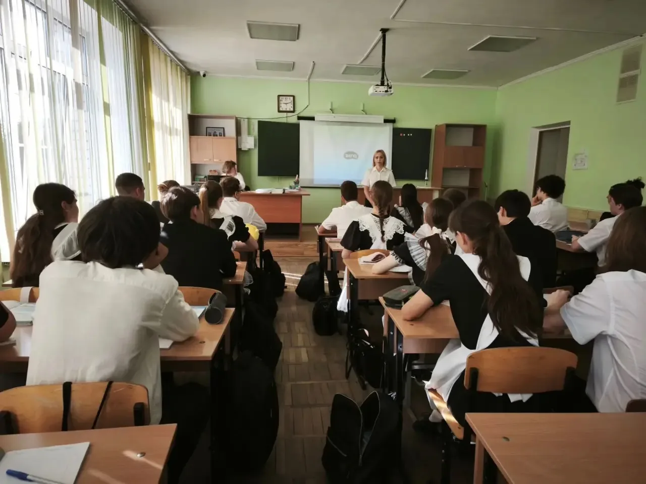 🚦 Безопасность на дороге — это важно!