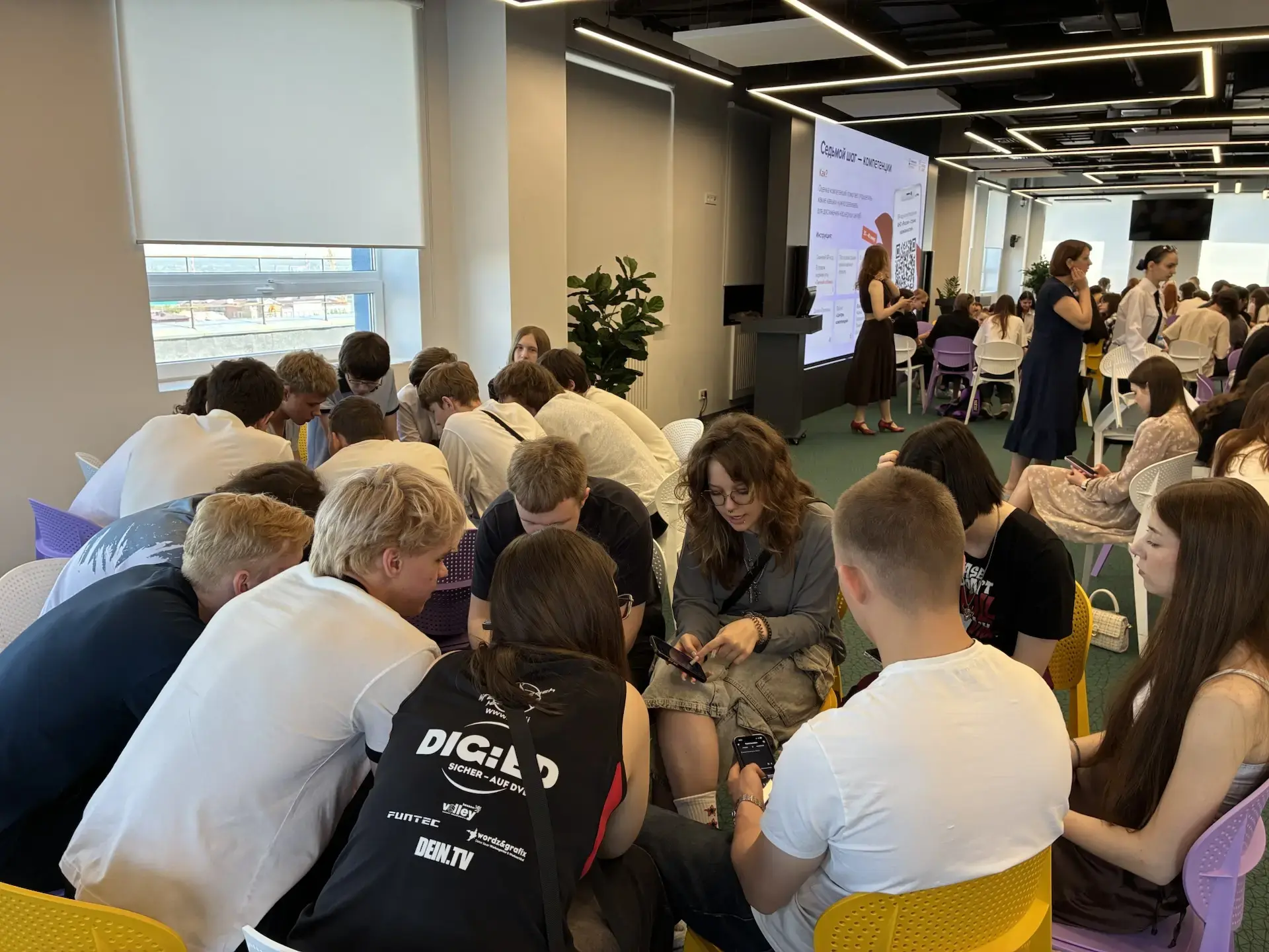 🧑‍💻 Как ИИ помогает выбрать карьеру? Студенты Мининского университета узнали на практике  18 мая сту
