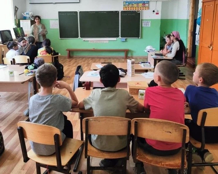 ☀️📚🏃‍♀️ Какой насыщенный и интересный день сегодня выдался в нашем пришкольном лагере...