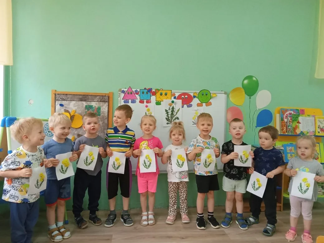 💛 Желтая поляна в младшей группе! 💛