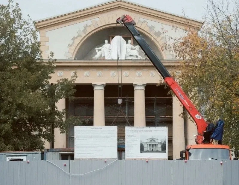 🏗️ В Измайлово реставрируют здание Клуба строителей