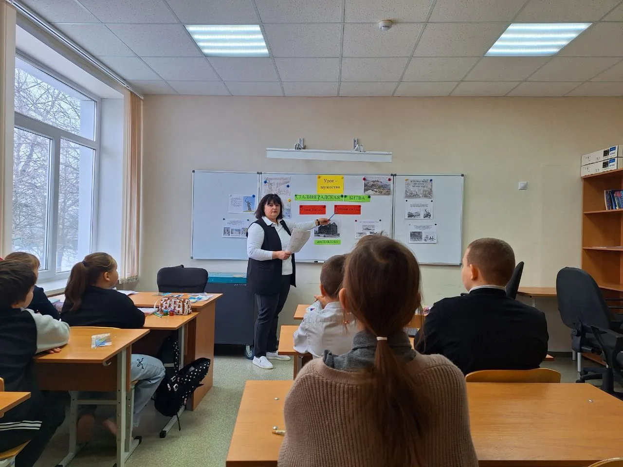200 дней и ночей мужества: как прошёл урок Памяти в начальных классах