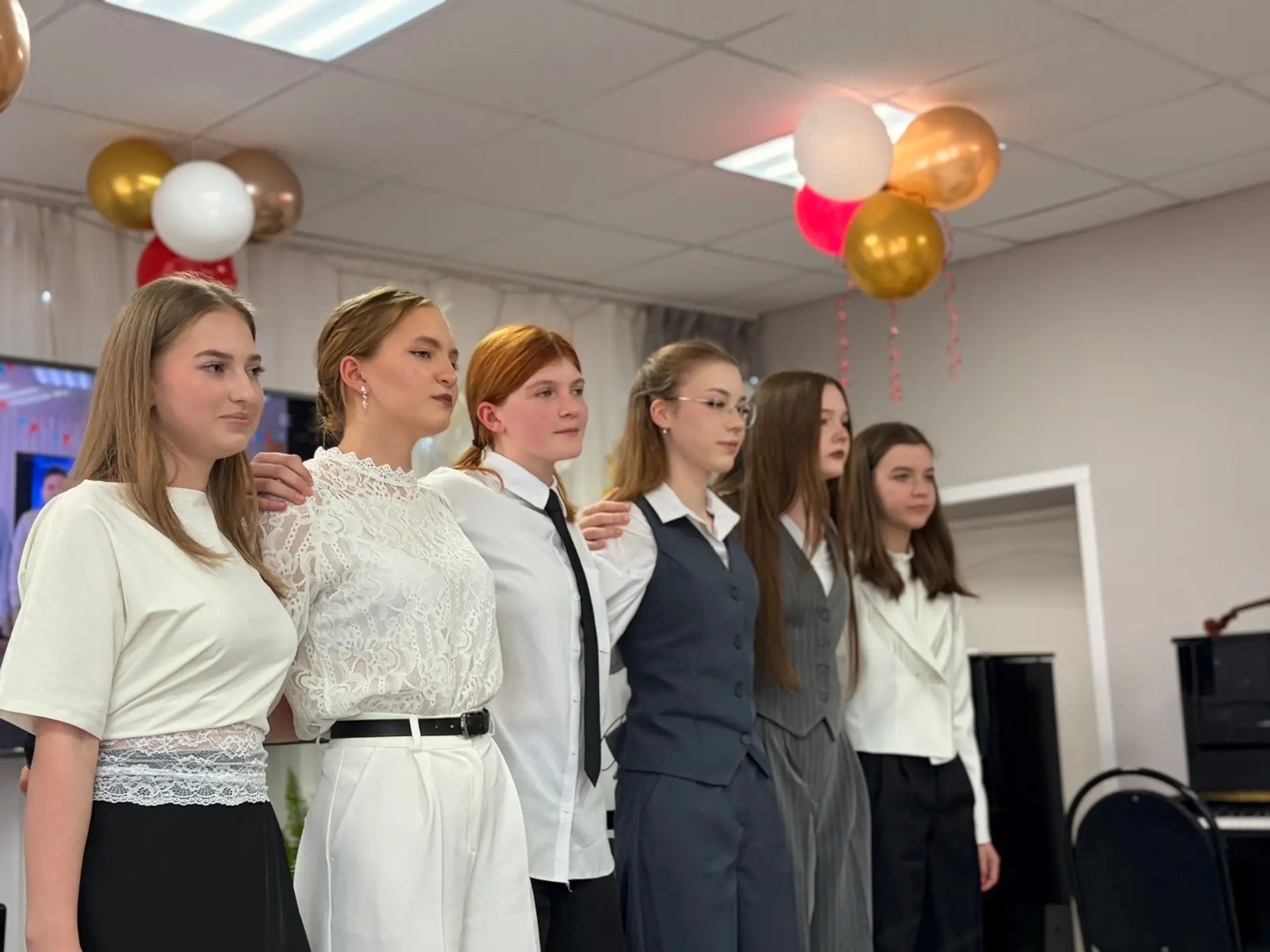 https://vk.ru/album-195094156_312670901